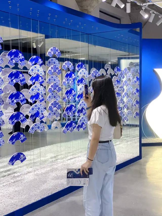 蘇河湾の近くで、この素晴らしい旅は本当に価値があります!ああ〜私の魅力的なご先祖様、この文化体験は本当に感動的です!