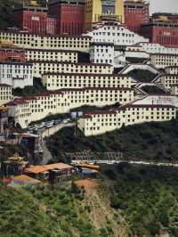 在4800米高空寺宇,找到讓時間靜止的信仰力量!