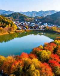 《國家地理》點名的“四川最美村落〞|“小喀納斯〞般的湖光山色