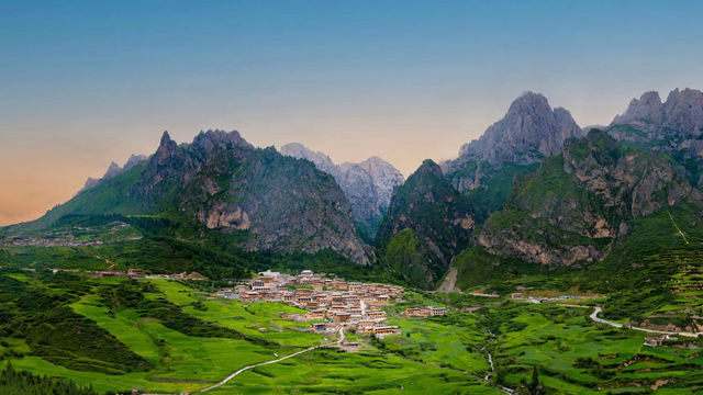 甘南秘境自駕攻略｜闖入魔戒同款魔幻森林