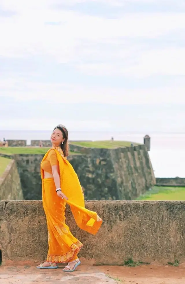 Sri Lanka · Galle Fort and saris go really well together! 