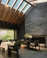 在峨眉山Zoland酒店,與山霧、雷鳴共度的詩意!