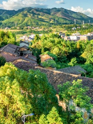 A serene and undisturbed self-driving guide to Shiquan Village, Rucheng: ancient buildings and hot springs.