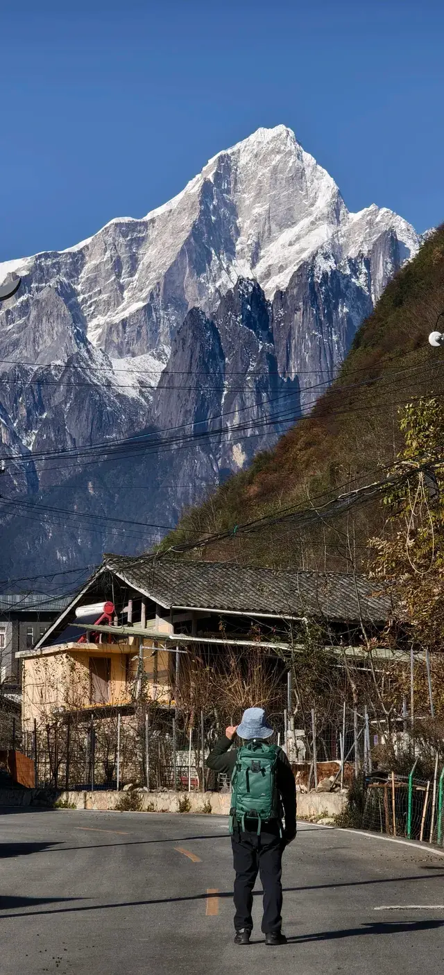 貢嘎群峰之愛德嘉：野蠻巨峰