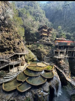 Tongren Grand Canyon Pitfall Avoidance Guide｜Cliff Walkway + Boat Tour + One-line Sky, See It and Set Off