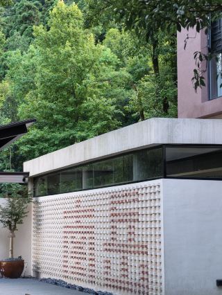 난악 형산에서 아이와 함께 산속 숙소에 머무니 나오기가 싫네요