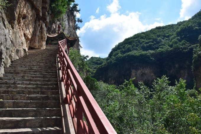 ภูเขาฉางซานแห่งซานซี | สัมผัสจิตวิญญาณแห่งความภักดีนับพันปี ณ ขุนเขาและอารามโบราณ