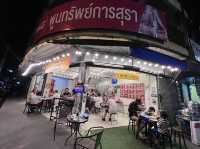 ร้านราดหน้าหมูนุ่ม ที่ไม่ได้มีเมนูเด็ดแค่ราดหน้า