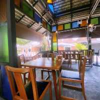 ลุงทองคาเฟ่ แอนด์ เรสเตอรอง
