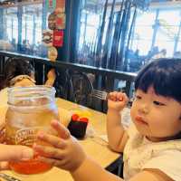 世界のビールを飲めるお店！