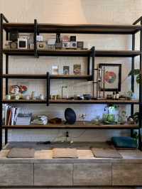 【インドネシア】フレンドリーな店員さんが魅力 Oak Tree