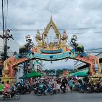 ตลาดโต้รุ่ง ถนนคนเดิน นครนายก