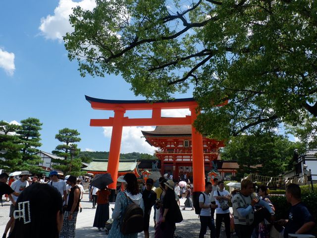 วัดเสาแดง Fushimi inari , Kyoto