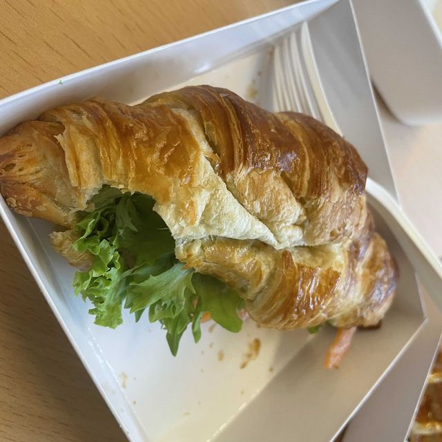 🌈坐榻榻米既cafe仲有隻可愛既狗店長🐶