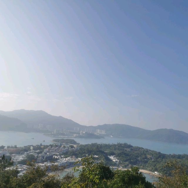 坪洲:手指☞山