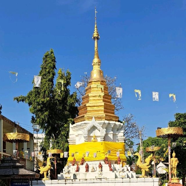 วัดลอยเคราะห์  เชียงใหม่