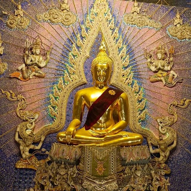 วัดปริวาสราชสงคราม วัดสวยกับงานศิลป์ร่วมสมัย