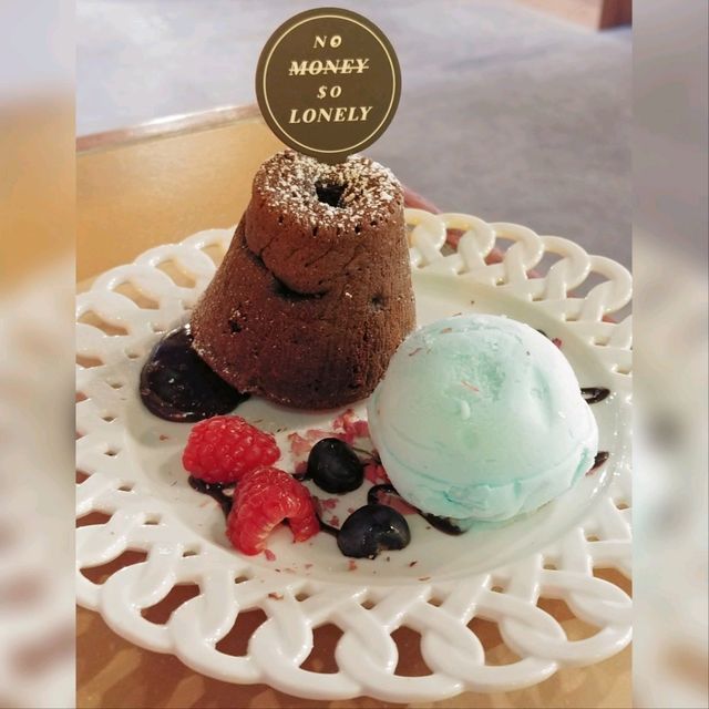 一間好盞鬼既泰國fusion餐廳~😍