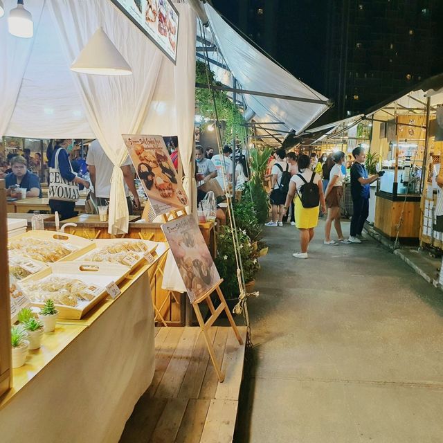 🇹🇭 야시장하면 방콕! 방콕하면 야시장 '쩟페어 야시장'