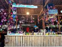 ตลาดโอ๊ะป่อย 📍สวนผึ้ง ราชบุรี