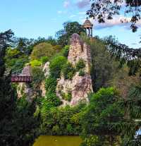 @ THE PARC DES BUTTES CHAUMONT IN PARIS!