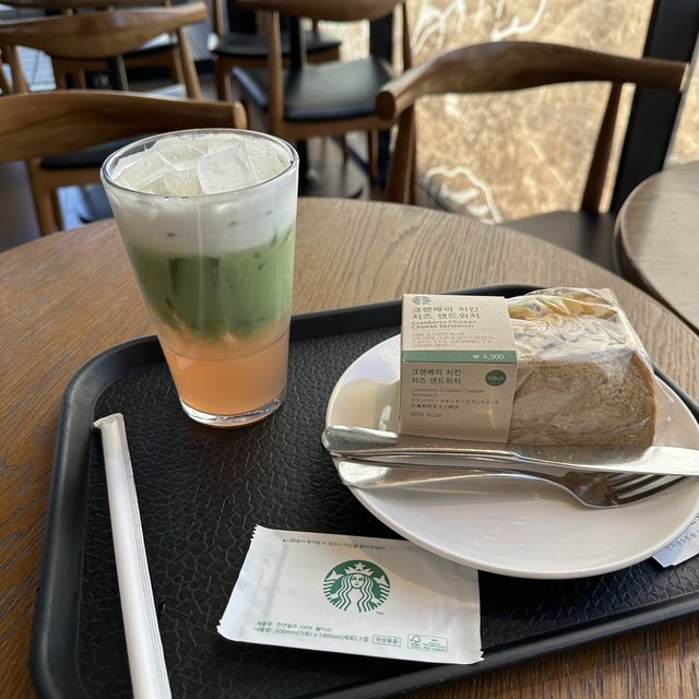 韓国のスタバってどんなのー?? 韓国のスタバってどんなのー??