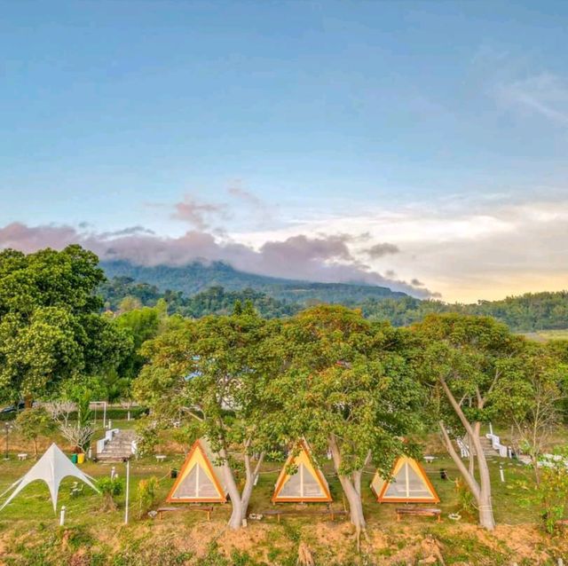 ที่พักเปิดใหม่เขาค้อ สไตล์แกลมป์ปิ้ง ฟีลดีมาก เพียงคนละ 590 บาท🏕️⛰️