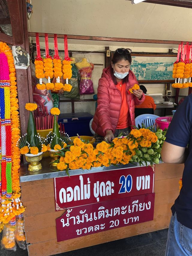 อนุสาวรีย์ท้าวสุรนารี (ย่าโม)