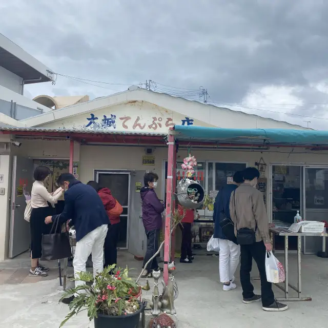 沖縄のおすすめ観光スポット天ぷらと猫の島【奥武島🐈】