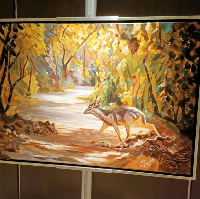 Arts Paintings At Hotel