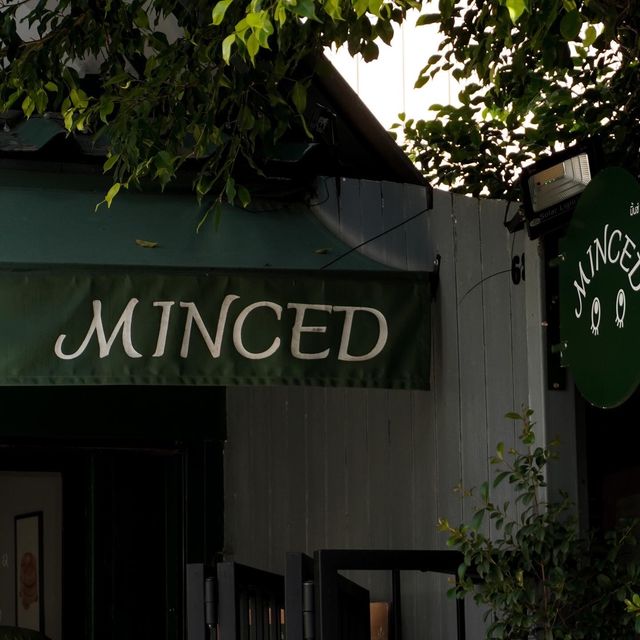 แนะนำร้านอาหารและคาเฟ่เชียงใหม่ 💚🥪