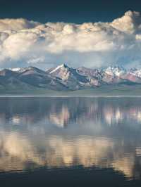 吉爾吉斯斯坦：中亞的壯麗山景與豐富文化🏔️🌄