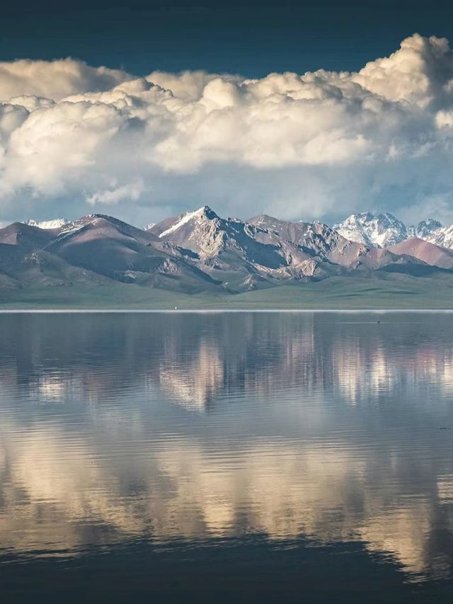 吉爾吉斯斯坦：中亞的壯麗山景與豐富文化🏔️🌄