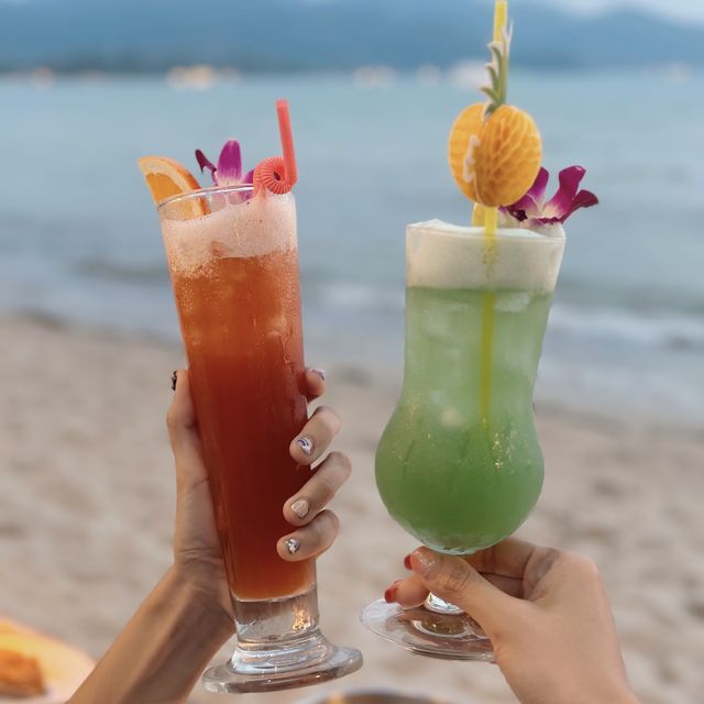 คาเฟ่เกาะช้าง โคโคนัทบีทรีสอร์ท #คาเฟ่ติดริมทะเล