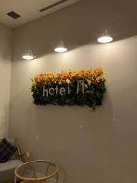 大阪　タータンチェック柄がモチーフのホテル🏨