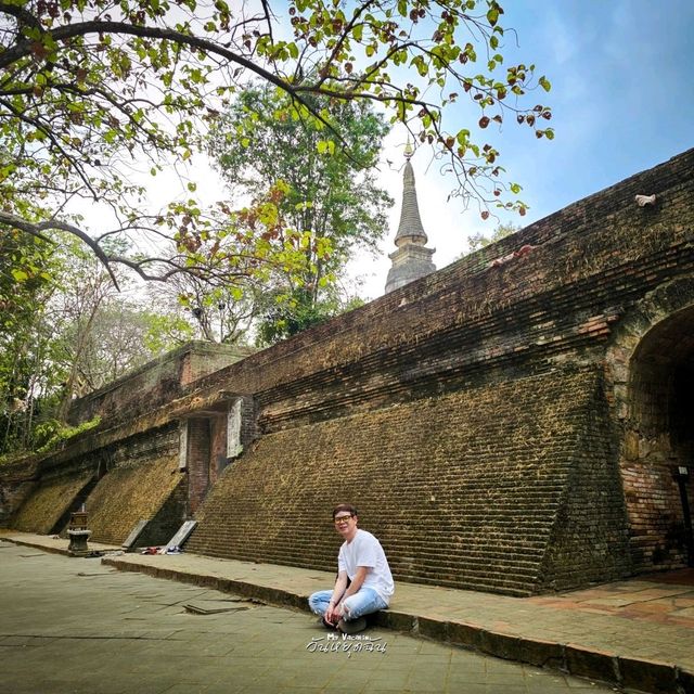 วัดอุโมงค์" (สวนพุทธธรรม) จังหวัดเชียงใหม่