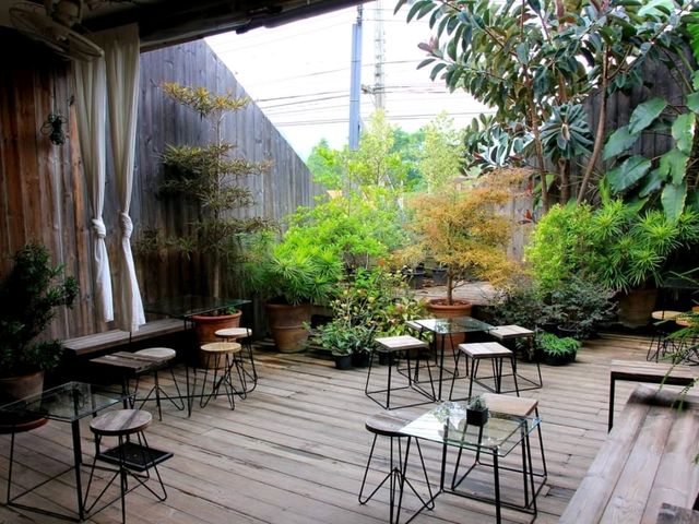 มาเที่ยว THE BIRDER’S LODGE CAFÉ & GRILL