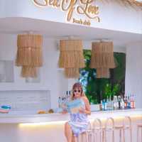 คาดฟ่ ที่พัก ที่เหมือนยกซานโตรินี่มาไว้ที่พัทยา