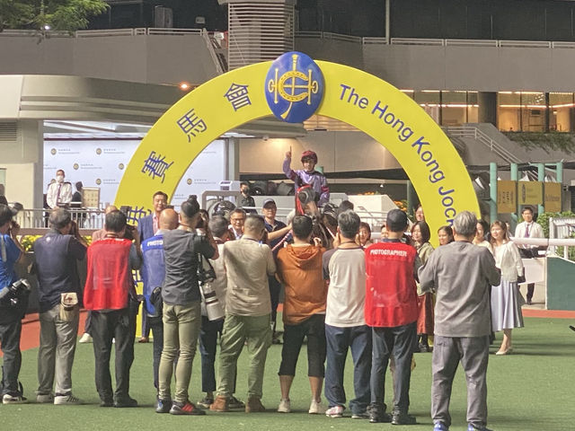 Must watch Horse Racing in Hong Kong 🇭🇰 🐎‼️