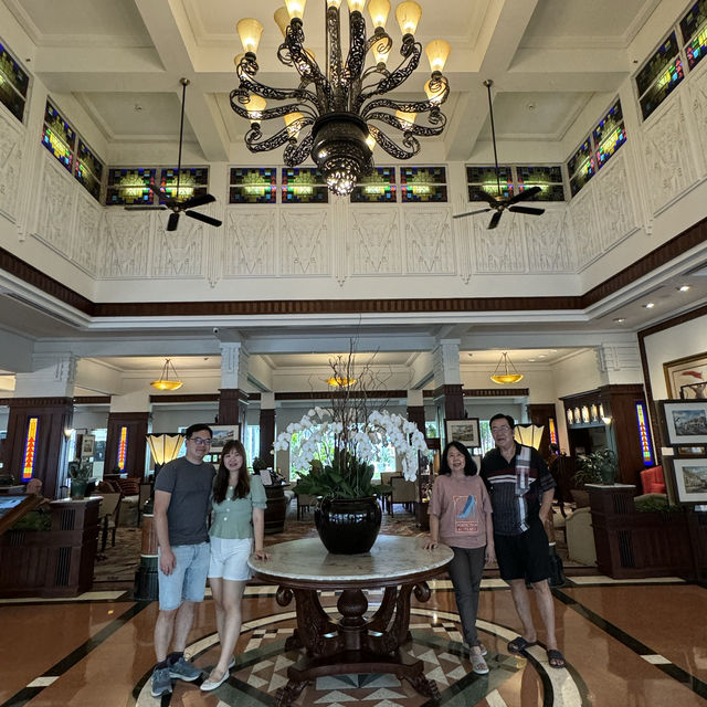 Over 100 years 5 stars Hotel in Surabaya