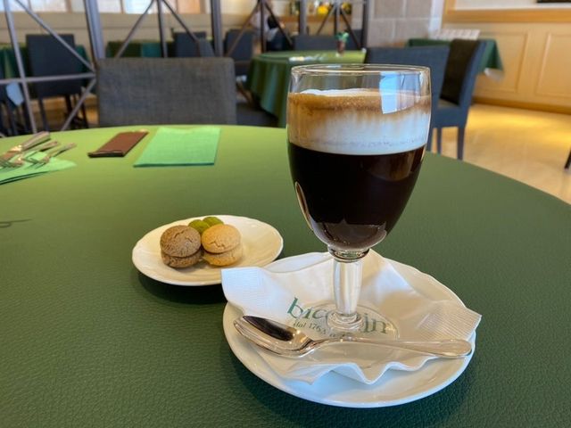 【福岡カフェ】本場イタリアのドリンクやスイーツの楽しめるお店