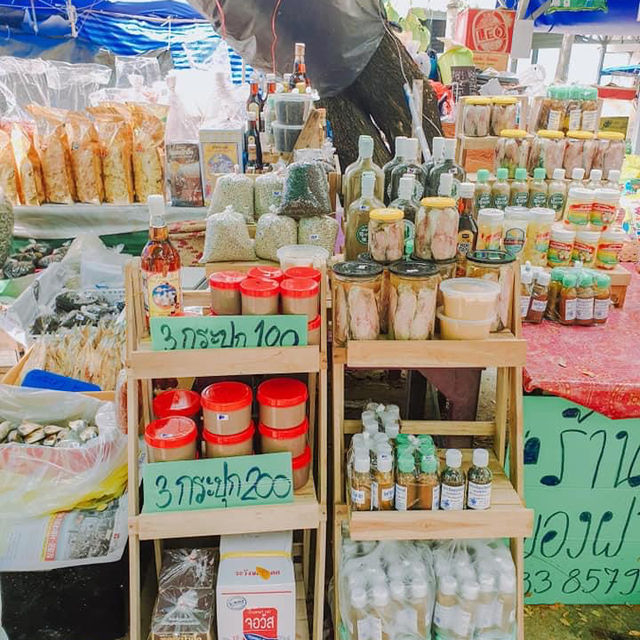โบสถ์สีน้ำเงิน - จันทบุรี
