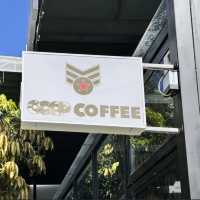 분위기는 사회주의 맛은 자본주의. 베트남의 콩(?)산 카페 - CCCP Coffee