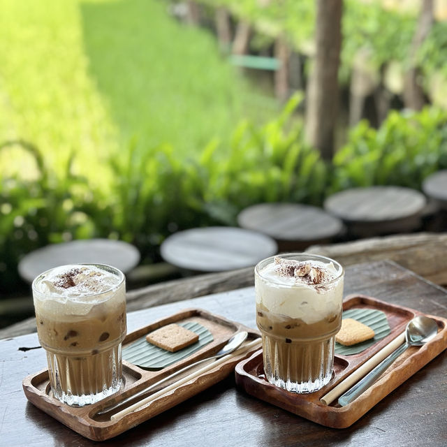 ホイアン＊田園風景の中にあるオシャレcafe