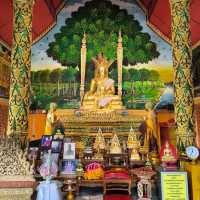 วัดศรีดอนมูล วัดสวยที่คนมามูเยอะ
