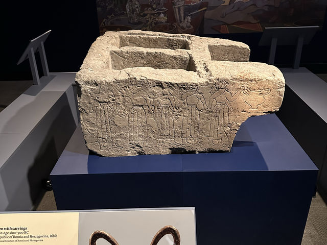 芝加哥歷史博物館：金器文物和青銅器展，增強歷史興趣