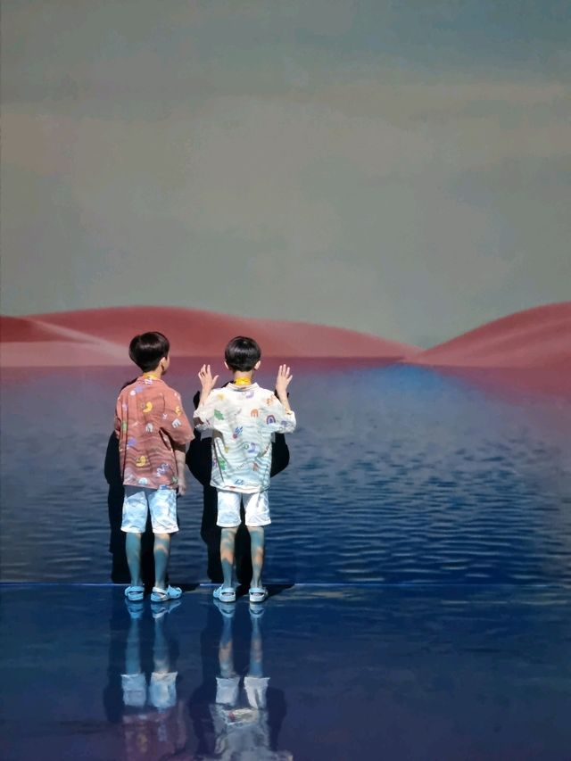 미디어아트로 만나는 우유니 사막