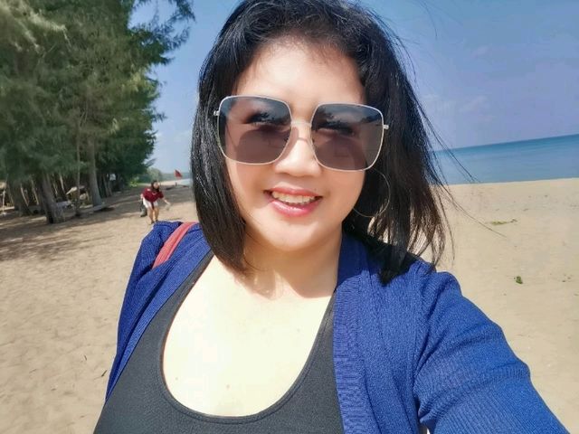 หาดไม้ขาว