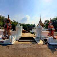 รอยพระพุทธบาทพระสัมมาสัมพุทธเจ้า อายุนับพันปี