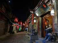【麗江古城】中式建築特色，適合早上或傍晚遊覽